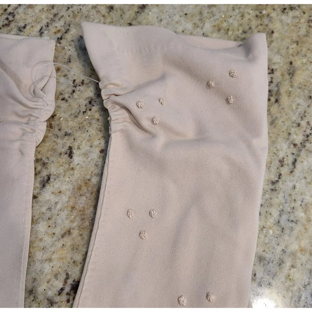 Vintage Womens Size L/XL Flesh Beige Nylon Formal 11.5